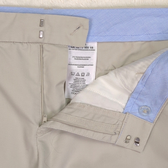 Dockers For Kitty Rescue! Plus Size 16 - Picture 4 of 5